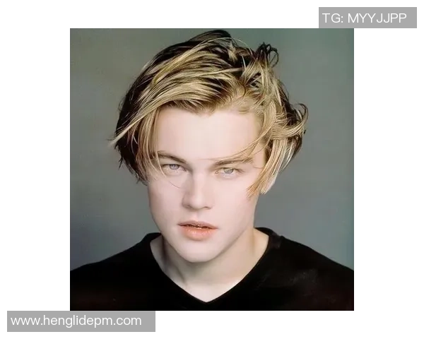 《足球百大球星排名442：盘点全球最具影响力的顶级球员》